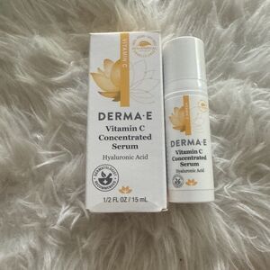 Derma E Vitamin C Concentrated Serum MINI .5oz, 15ml New In Box Exp 10/26